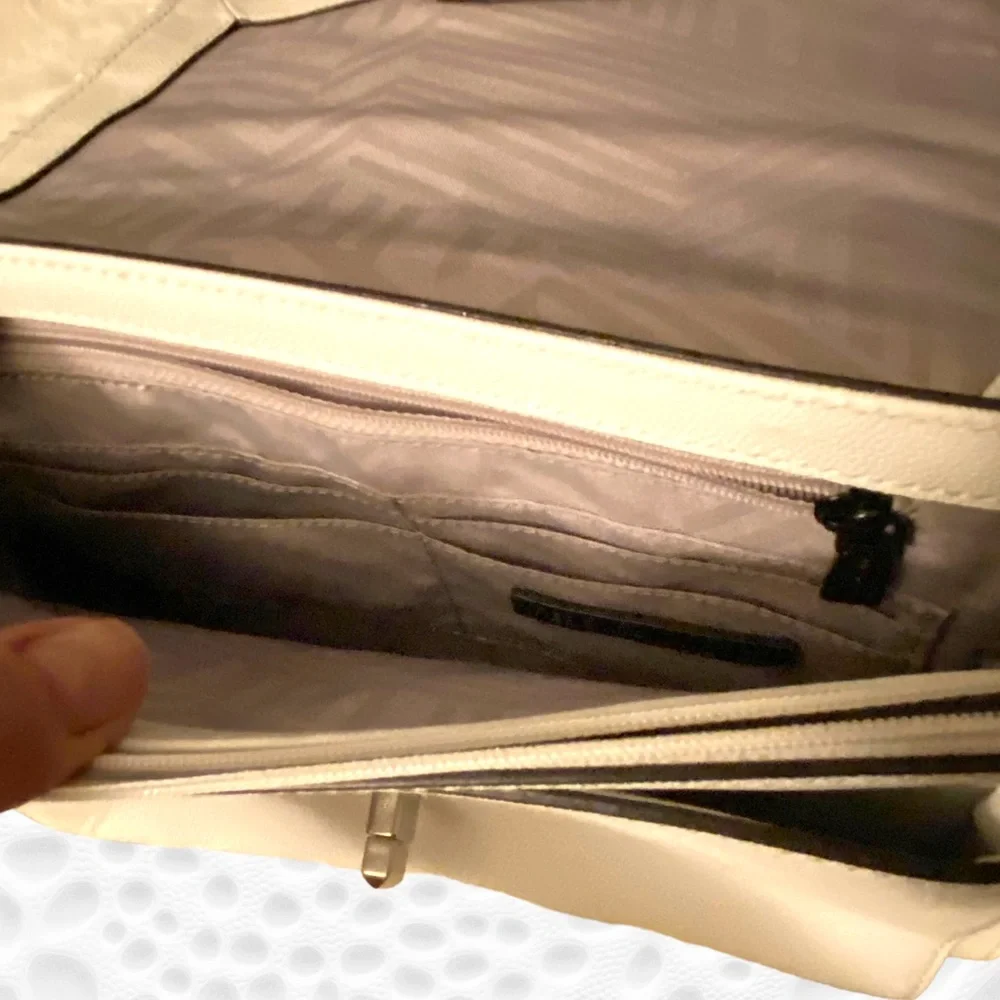 Rebecca Minkoff Je T’aime Cream Leather Convertible Medium Satchel Crossbody - Picture 11 of 12